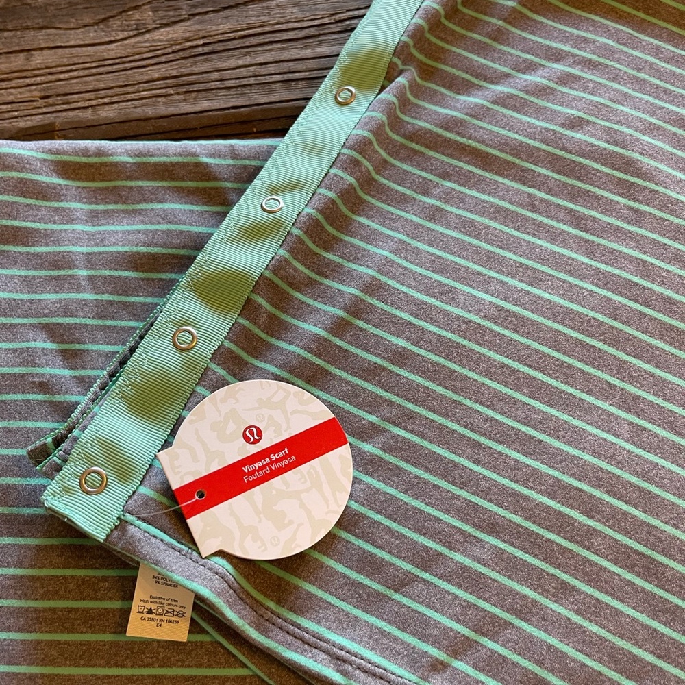 Lululemon Vinyasa Scarf Rulu Parallel Stripe Mint Green and Heathered gray